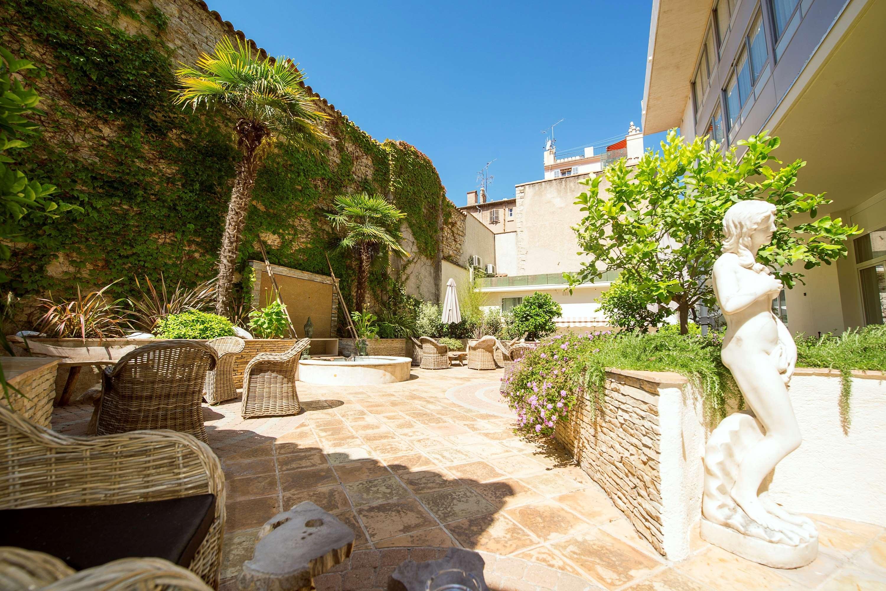 Best Western Premier Le Patio Des Artistes Wellness Jacuzzi Канни Екстер'єр фото