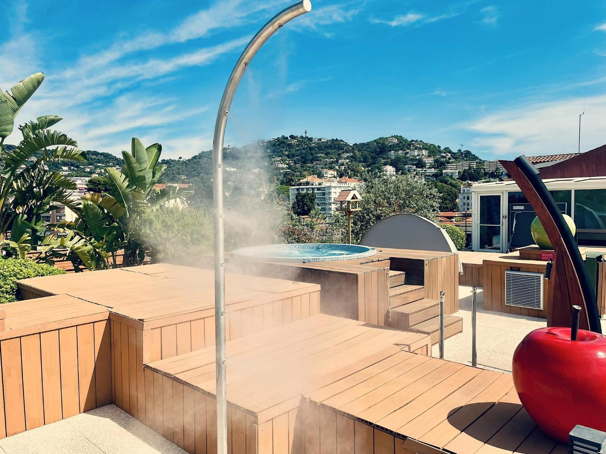 Best Western Premier Le Patio Des Artistes Wellness Jacuzzi Канни Екстер'єр фото