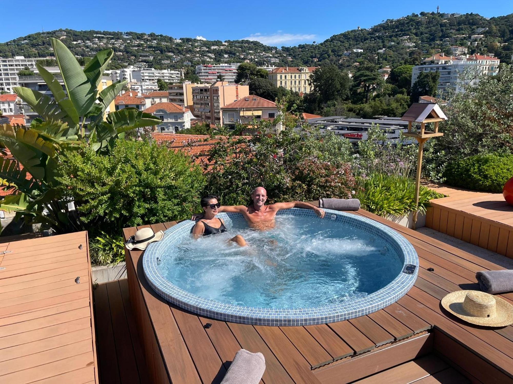 Best Western Premier Le Patio Des Artistes Wellness Jacuzzi Канни Екстер'єр фото