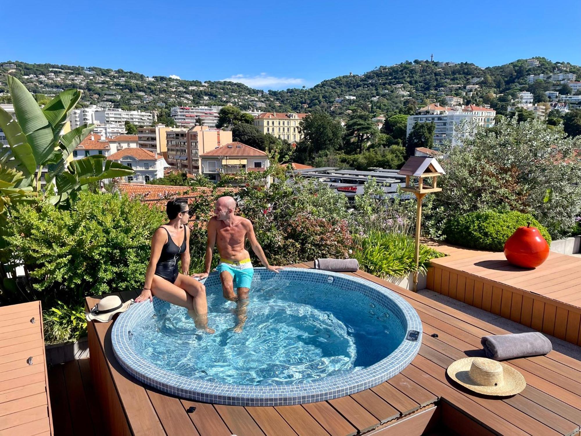 Best Western Premier Le Patio Des Artistes Wellness Jacuzzi Канни Екстер'єр фото